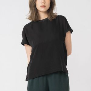 GRANA black Chinese silk short sleeve drop shoulder top S